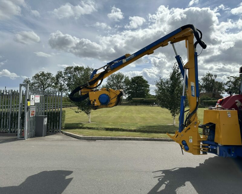 BOMFORD TURNER B8181 HEDGECUTTER (2022)