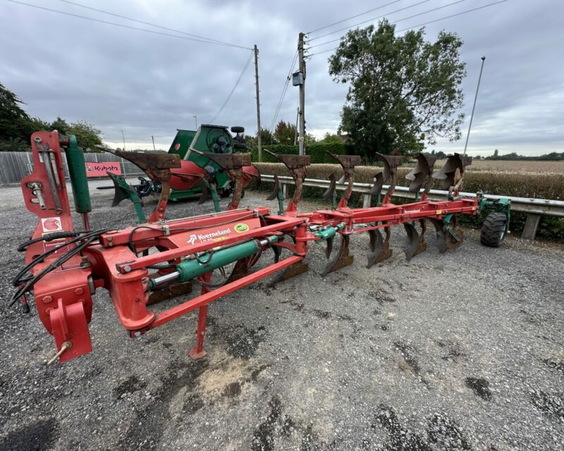 KVERNELAND LO 85 300 PLOUGH (2018)