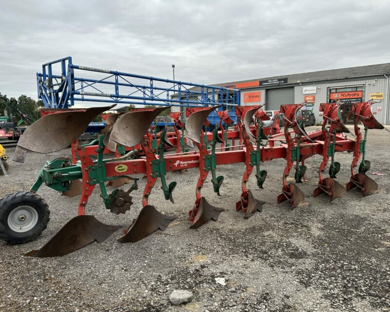 KVERNELAND LO 85 300 PLOUGH (2018)