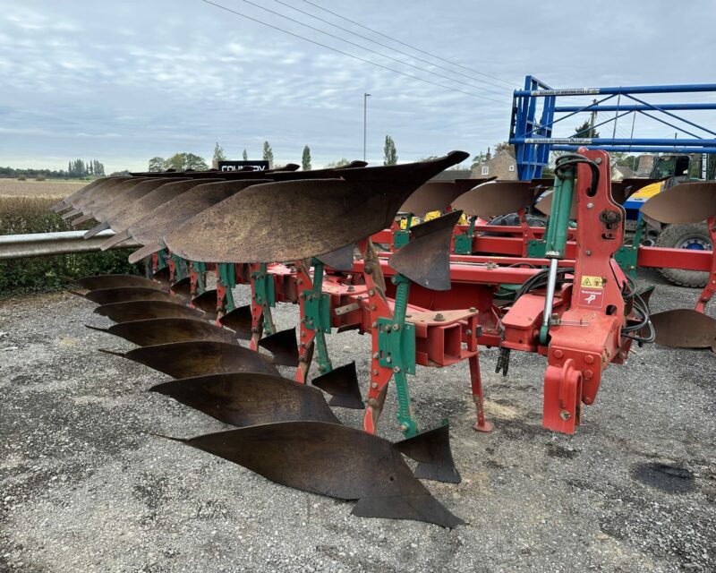 KVERNELAND LO 85 300 PLOUGH (2018)