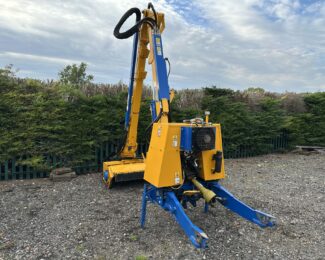 BOMFORD TURNER B8181 HEDGECUTTER (2022)