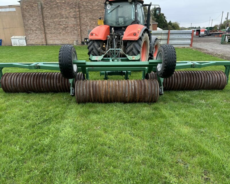 COUSINS CONTOUR ROLLS