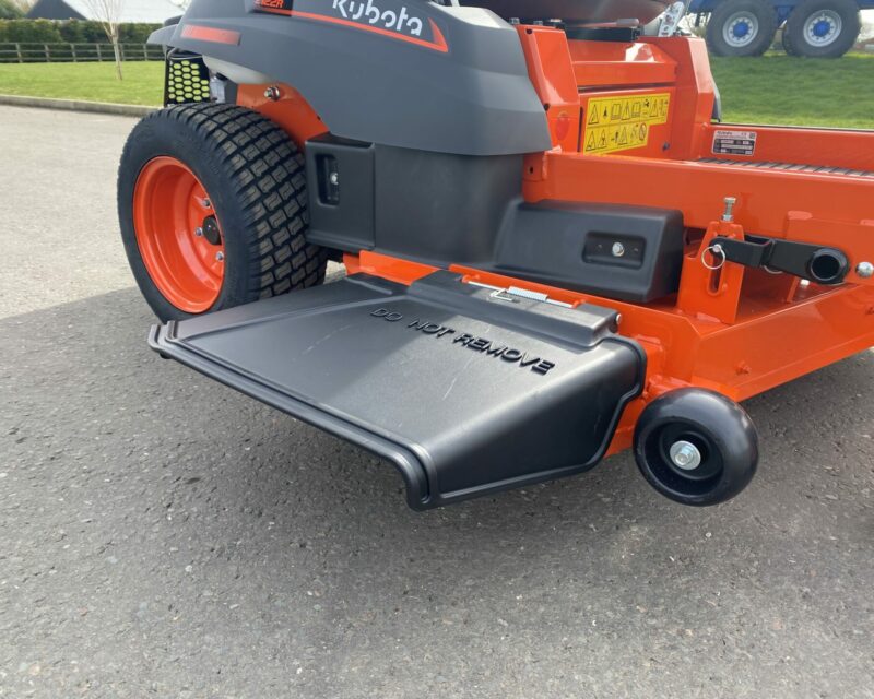 KUBOTA Z1-421 RIDE ON MOWER (19HP)