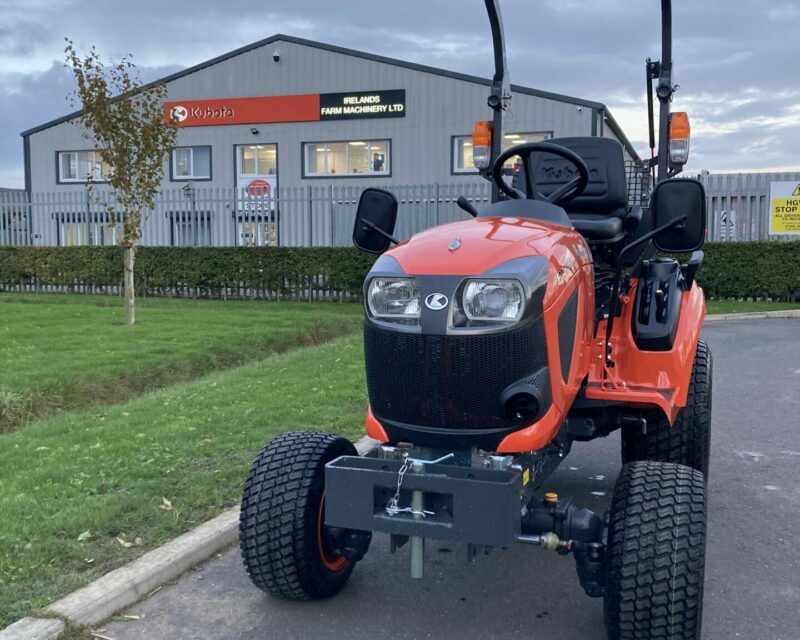 KUBOTA BX261 SUB COMPACT TRACTOR