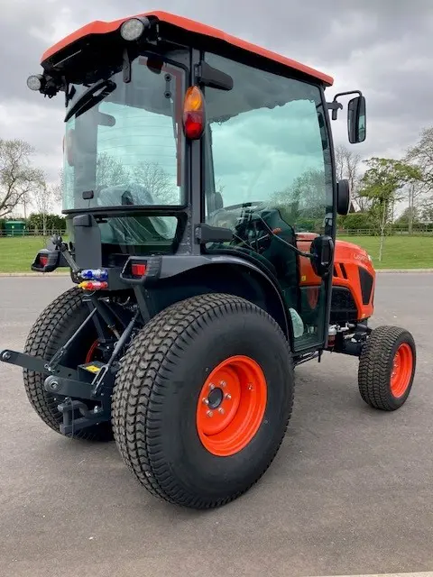 KUBOTA LX-401 COMPACT TRACTOR