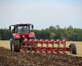 KVERNELAND 6300 S PLOUGH