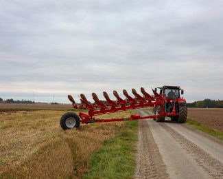 KVERNELAND 6300 S PLOUGH