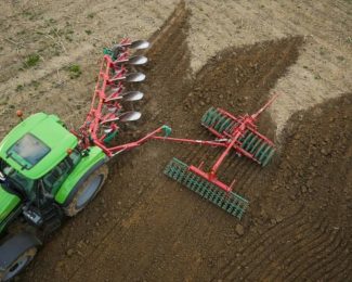 KVERNELAND TURN AROUND SOIL PACKER