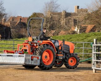 KUBOTA L1-552 HDW COMPACT TRACTOR (55HP)