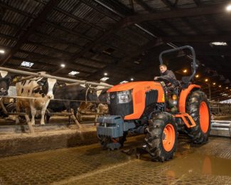 KUBOTA L2-522 DC COMPACT TRACTOR (51HP)