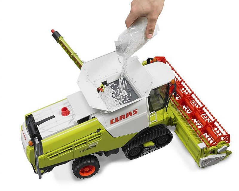 BRUDER CLAAS LEXION 780 TRACKED COMBINE HARVESTER