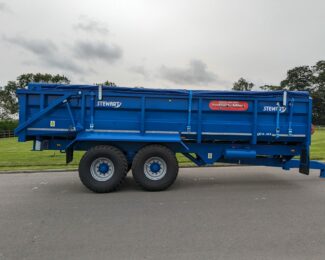 STEWART GX16-20R (ROOT CROP TRAILER) FOR HIRE