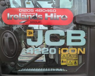 JCB FASTRAC 4220 ICON For Hire