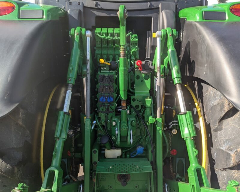 JOHN DEERE 6250R