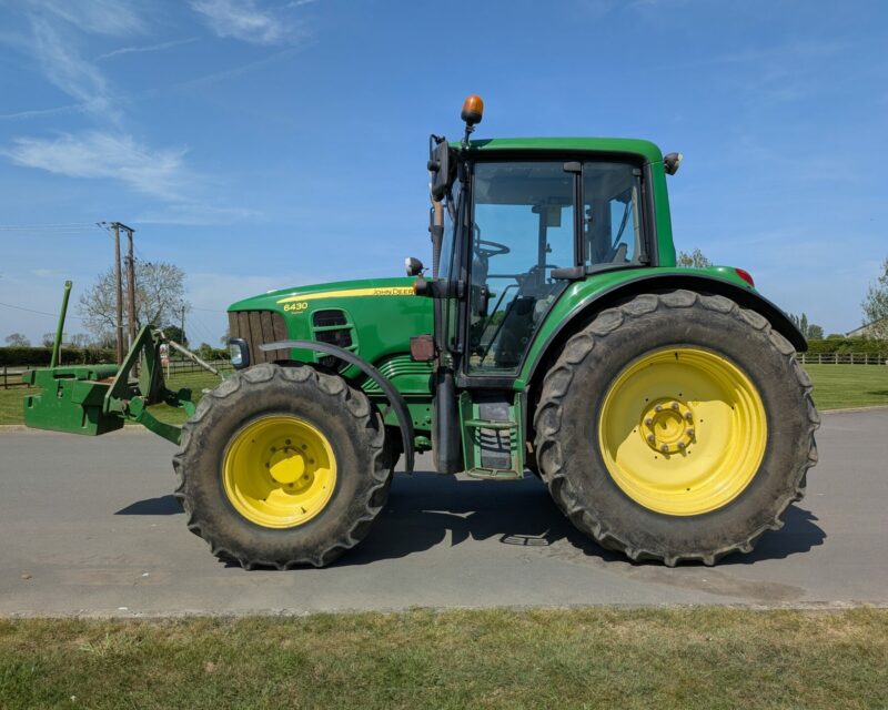 JOHN DEERE 6430 PREMIUM (2012)