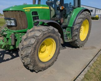 JOHN DEERE 6430 PREMIUM (2012)