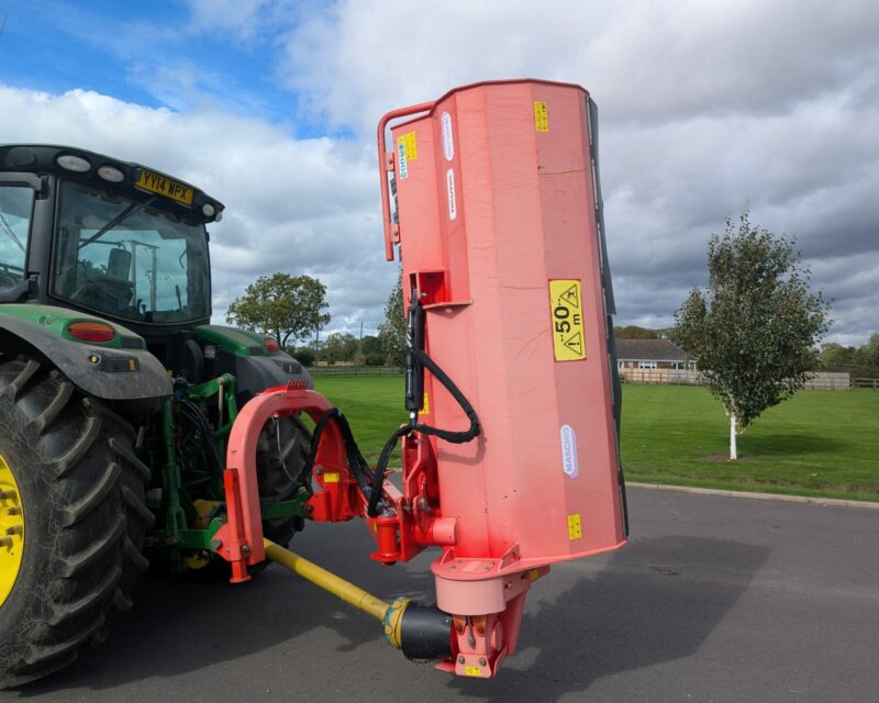 MASCHIO 2.3M OFFSET FLAIL MOWER (2016)