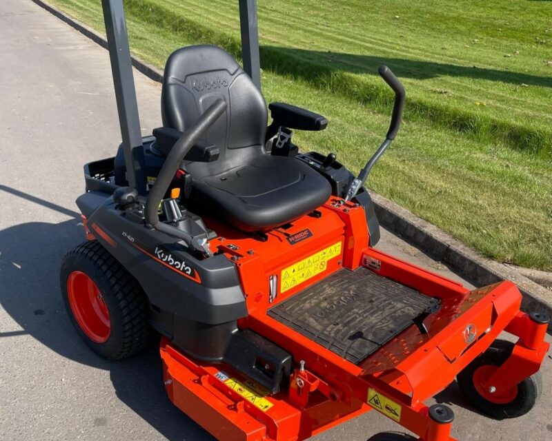 KUBOTA Z1-421 RIDE ON MOWER (19HP)