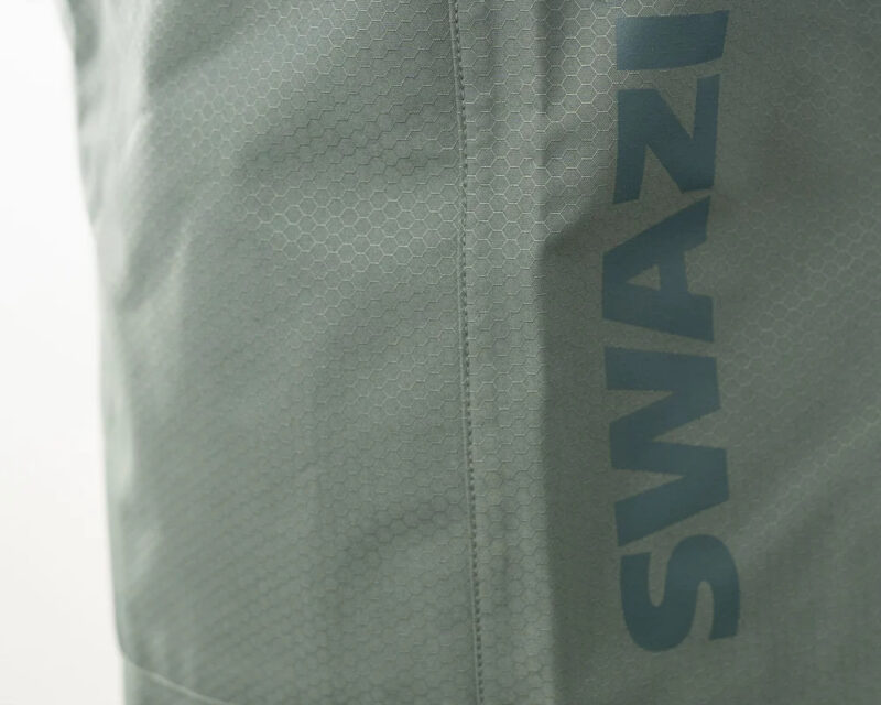 SWAZI TORRENT JACKET – SAGE/BLACK