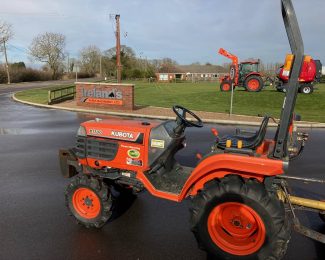 KUBOTA B1700 COMPACT TRACTOR FOR HIRE