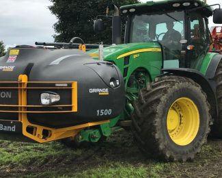 GRANGE MACHINERY LIQUID FERTILISER APPLICATOR