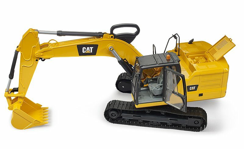 BRUDER CAT® EXCAVATOR