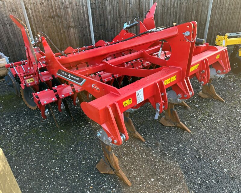 KVERNELAND DTX 300 CULTIVATOR (2025)