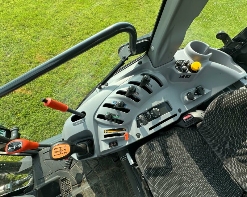 KUBOTA M5-102N