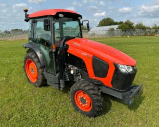 KUBOTA M5-102N