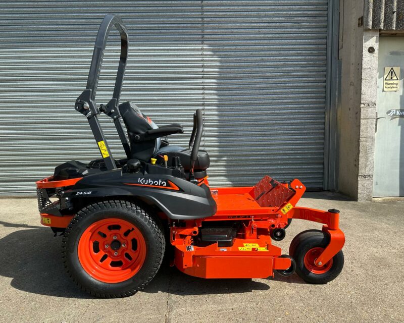 KUBOTA Z4-541 ZERO TURN RIDE ON MOWER