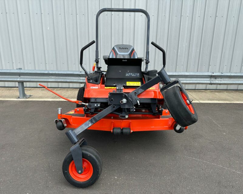 KUBOTA ZD1211 RIDE ON MOWER (25HP)