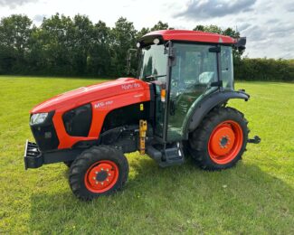 KUBOTA M5-102N