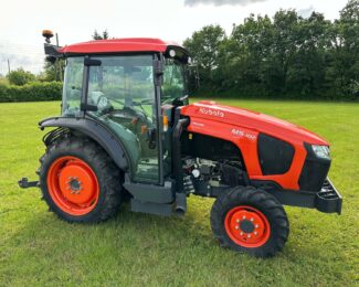 KUBOTA M5-102N