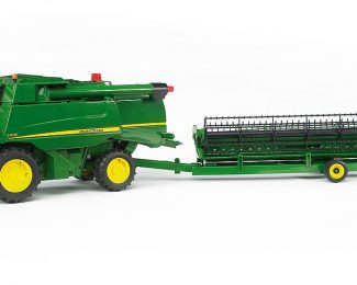 BRUDER JOHN DEERE T670i COMBINE HARVESTER