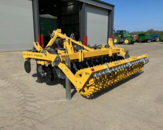 GRANGE MACHINERY 3M STRIP TILL