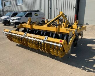 GRANGE MACHINERY 3M STRIP TILL